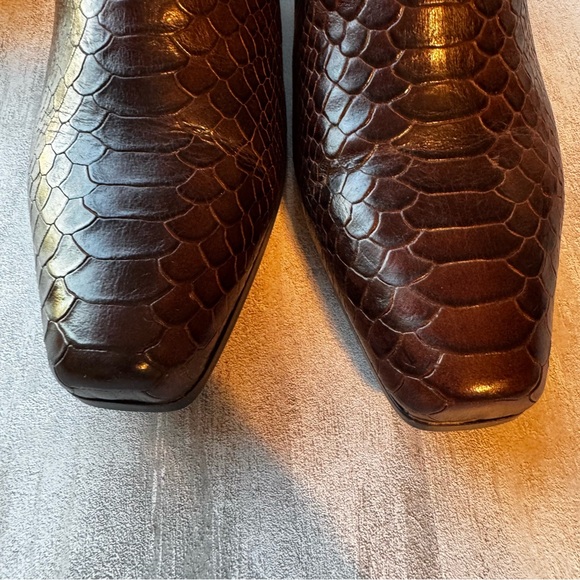 Donald Pliner Milann Studded Heel Dark Brown Slip On Leather Boots 9.5 Grunge - Picture 13 of 14